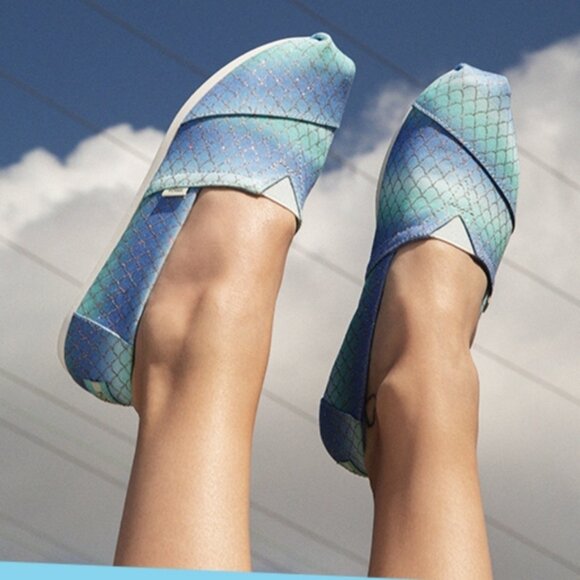 Toms Shoes - Toms Alparagata Multi Iridescent Mermaid Scales Slip Ons I Size 7